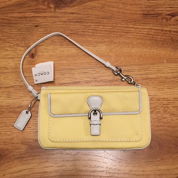 Coach Handbags - NWT Coach Wristlet